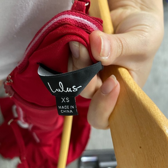 NWT- Lulu’s red long dress never worn - Picture 3 of 7